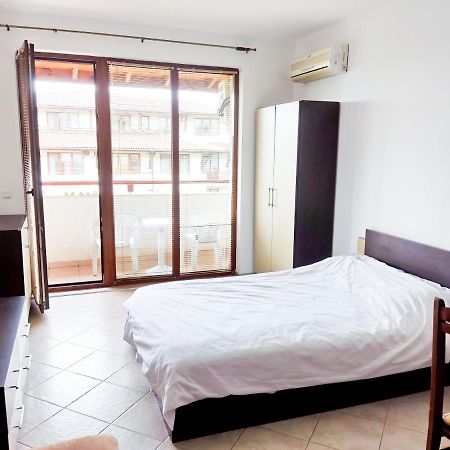 Apartament Studio Comfort Primorsko Mm Complex Luaran gambar